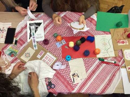 Tatreez Circle - komunitní setkání a workshop palestinské výšivky