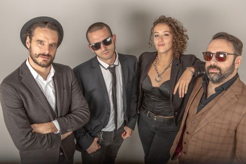 The Snouters (Punkrock) + support im Schokoladen